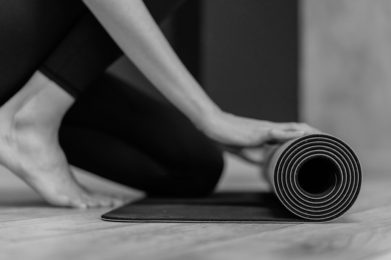 pexels-mikhail-nilov-6740756-2